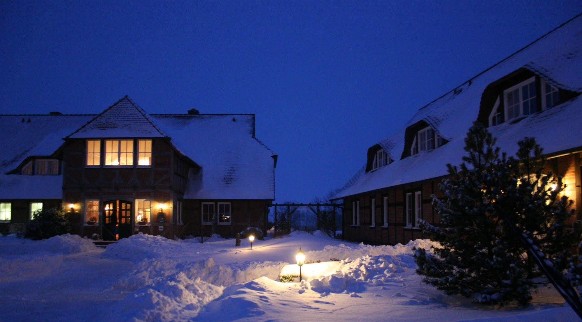 Flair Seehotel Zielow Ludorf Buitenkant foto