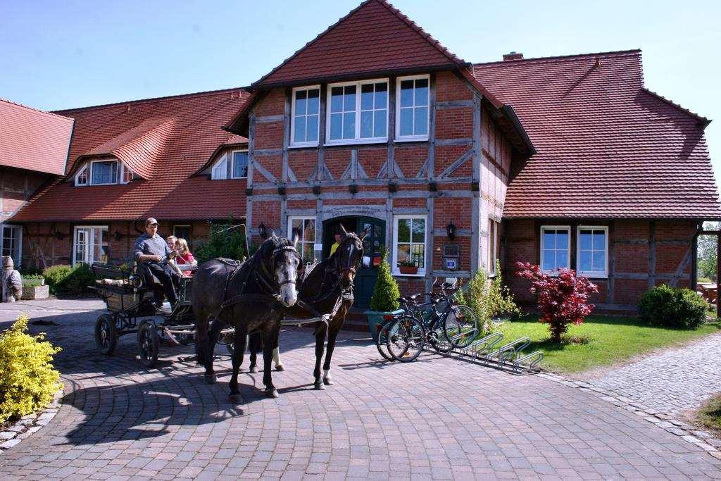 Flair Seehotel Zielow Ludorf Buitenkant foto